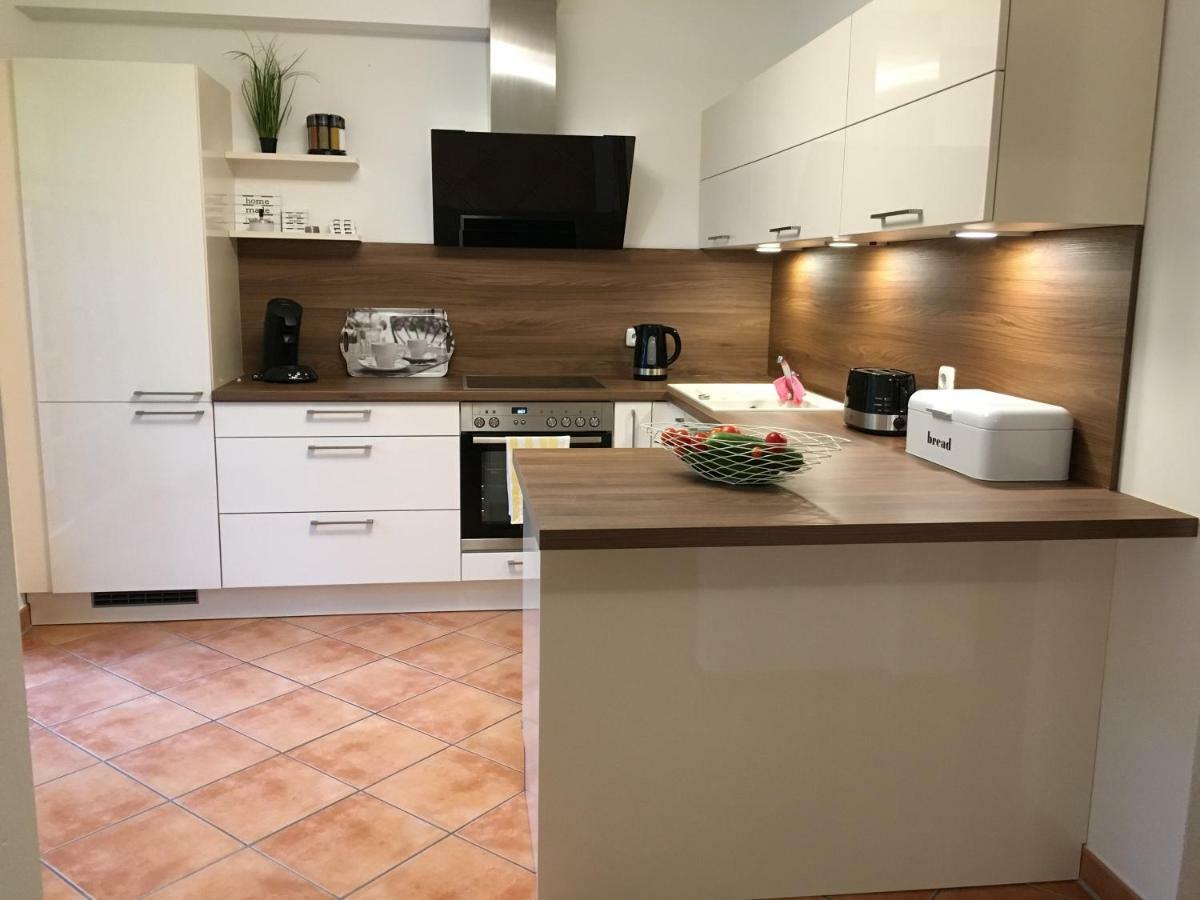 Haus Hugo Zingst Apartment Екстериор снимка