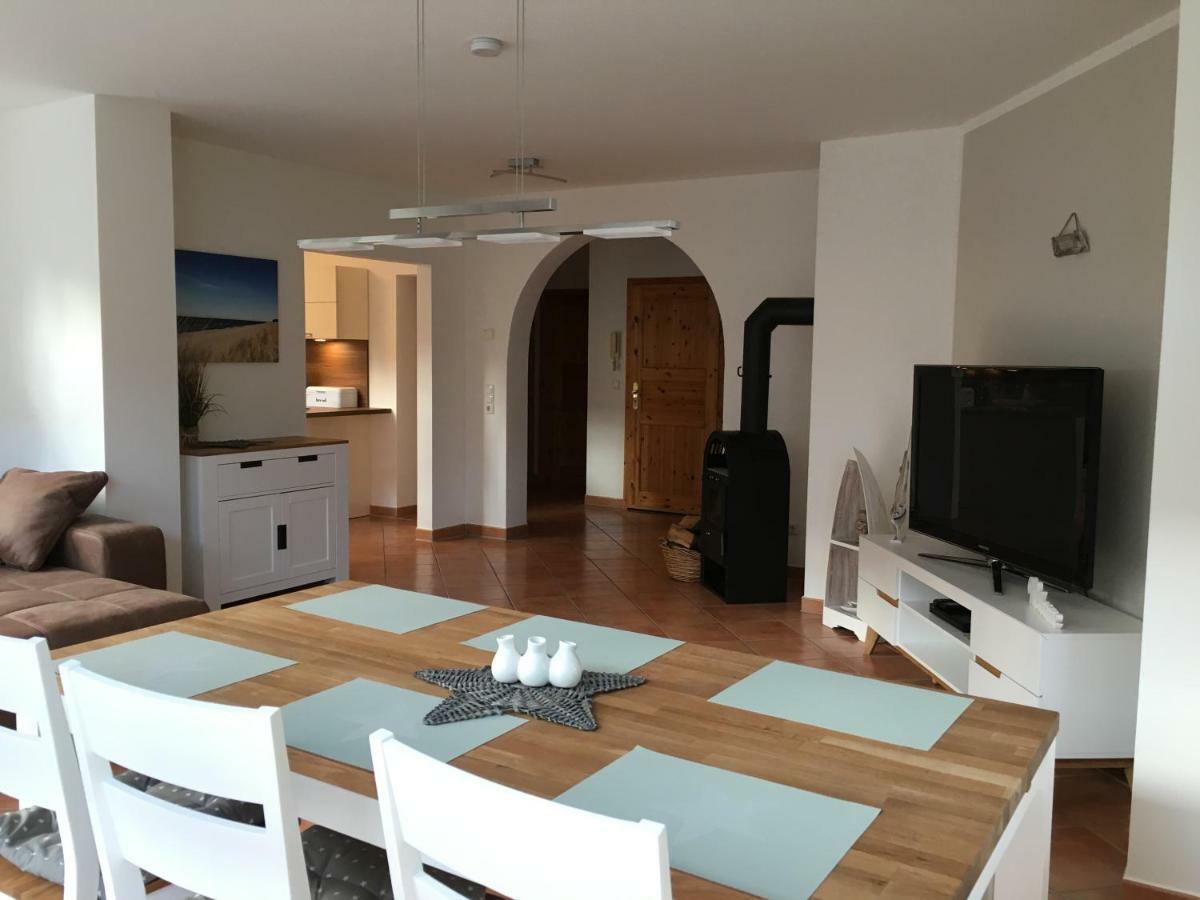Haus Hugo Zingst Apartment Екстериор снимка